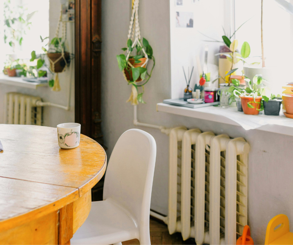Kleine Wohnung einrichten: Wie du mit flexiblen Möbeln mehr Raum gewinnst