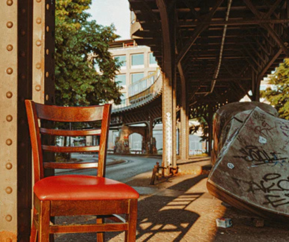 Ökologische & zeitlose Möbel: Warum Slow Furniture besser als Fast Furniture ist